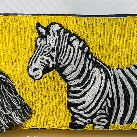 Handbags - A sequence clutch